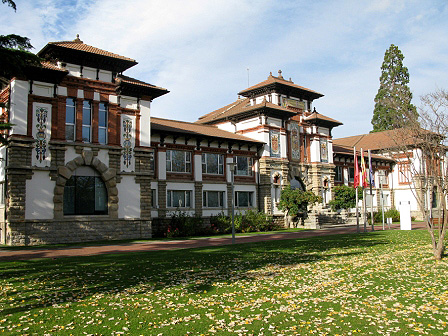 Villava. Palacio del Congreso Nacional de Viticultura