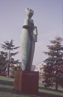 Monumento a San Francisco Javier