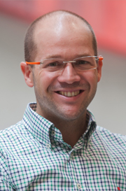 Enrique Guerrero. Universidad de Navarra