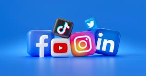 From Facebook to TikTok: a decade that changed how we consume information