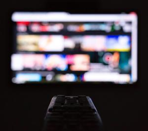 The Smart TV as a News Platform: Video Apps or Traditional Channels?