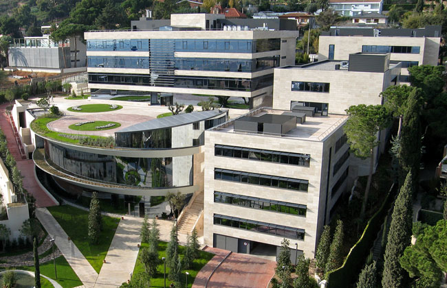 New IESE Business School campus in Barcelona and advances in CIMA (Center for Applied Medical Research) patents