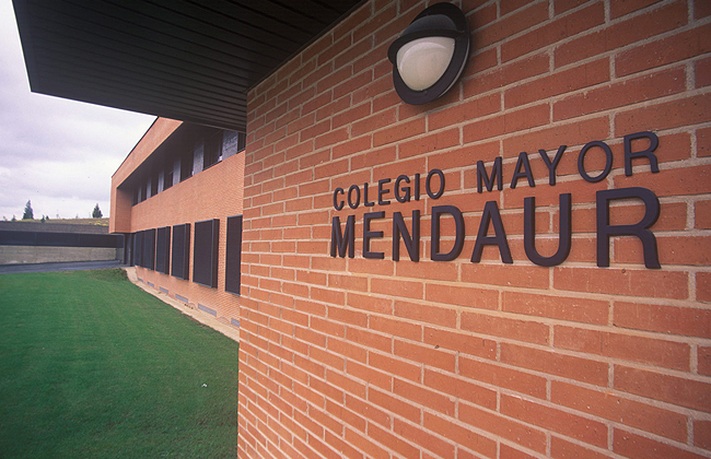 Colegio Mayor Mendaur