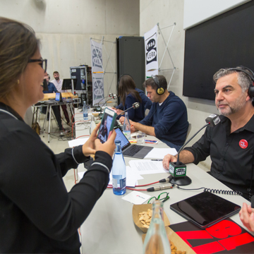 Grado en Periodismo + Itinerario en Comunicación Institucional