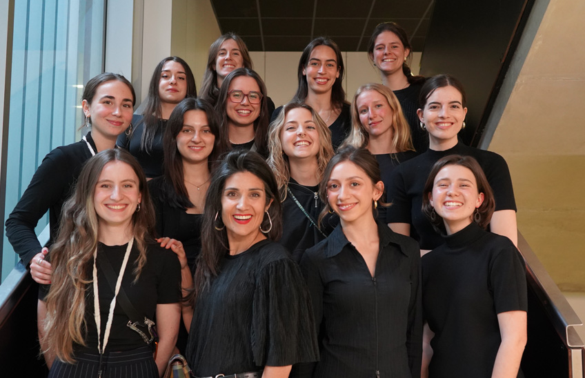 Alumnas de la Escuela de Arquitectura diseñan el vestuario de un espectáculo del Conservatorio Superior de Música