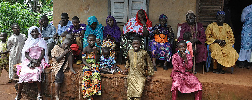 People in a rural area of Cameroon [Photokadaffi]