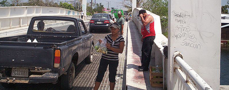 Paso fronterizo entre México y Belice