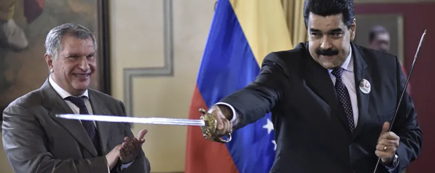 Igor Sechin, director ejecutivo de Rosneft, y Nicolás Maduro, en agosto de 2019 [Palacio de Miraflores]