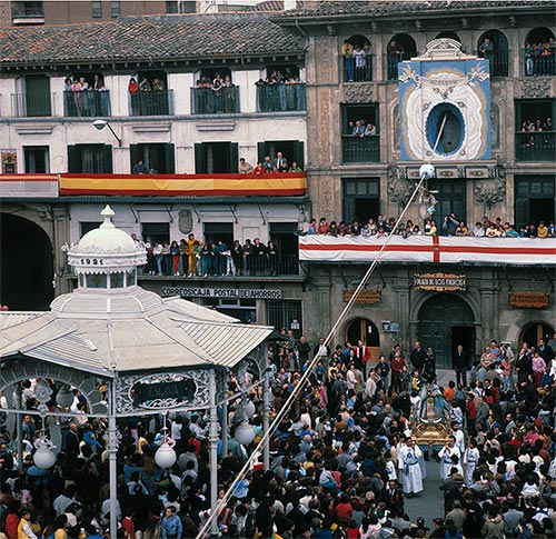 El ángel desciende por la maroma