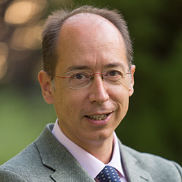 Dr. Javier Andreu