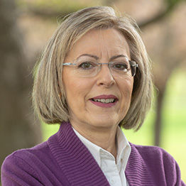 Prof. Dra. Asunción Domeño