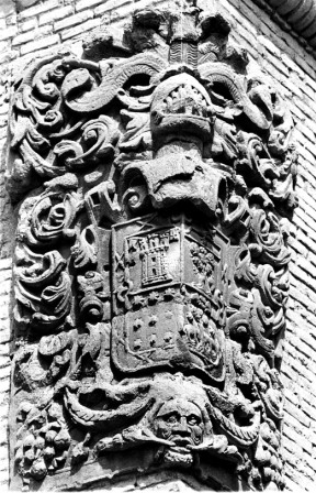 Escudo de armas en la casa del mayorazgo García de Salcedo
