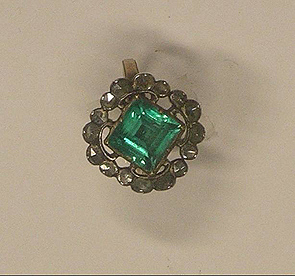 Anillo del obispo Irigoyen. Tesoro de la Catedral de Pamplona