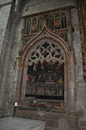 Sepulcro del canciller Francisco Villaespesa y su esposa en la capilla de Nuestra Señora de la Esperanza (c. 1420)