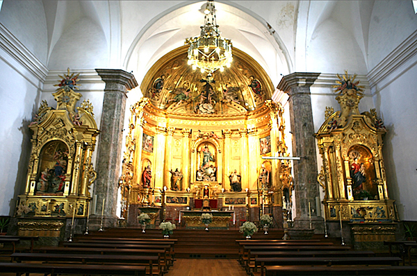 Parroquia de Irurita. Retablo mayor y colaterales