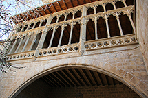 El palacio de Olite en el panorama de los palacios góticos navarros