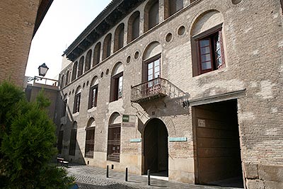 Fachada del Palacio del Marqués de San Adrián