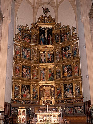 Retablo mayor de la parroquia de San Juan de Estella