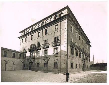 Palacio episcopal de Pamplona. Vista general