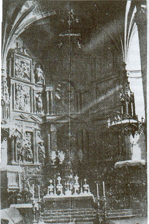 Antiguo retablo mayor de la Parroquia de Cascante
