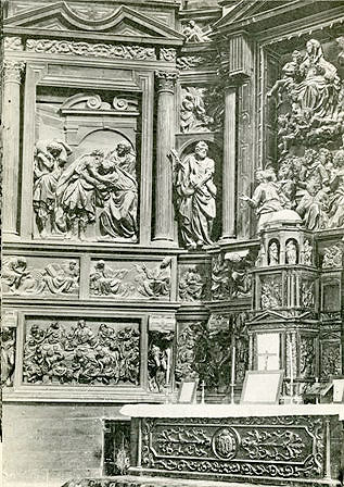 Detalle del antiguo retablo mayor de la Parroquia de Cacante