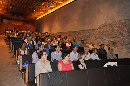 La conferencia del profesor Francisco Javier Zubiaur Carreño tuvo lugar en el Civivox Condestable de Pamplona