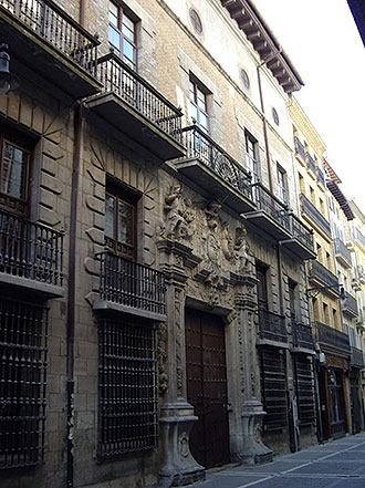 Casa de los Echeverz