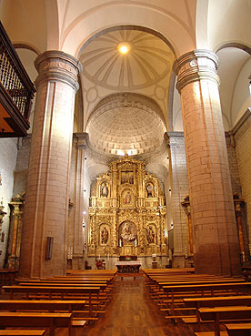 Parroquia de San Miguel de Larraga. Interior