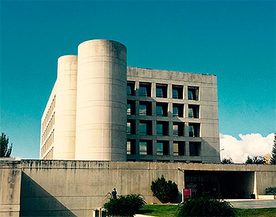 Biblioteca de la Universidad de Navarra de Javier Carvajal