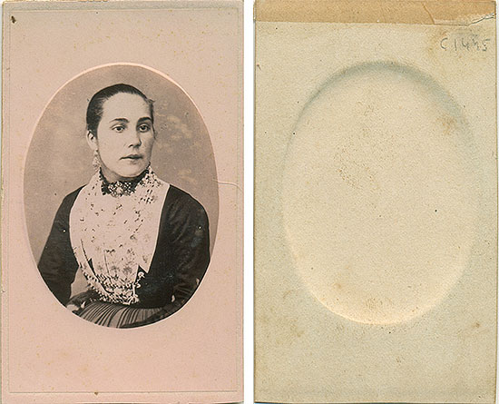 Hacia 1865-1870, albúmina. CDV (10,0 x 6,0 cm), Anónimo (probablemente Ferdinand Bérillon), Bayona, Francia.