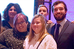La Universidad, tercera de Europa en docencia según Times Higher Education La psiquiatra Marian Rojas y la profesora de Harvard Eva Ascarza reflexionan sobre el éxito en el Alumni Meeting Nueva York