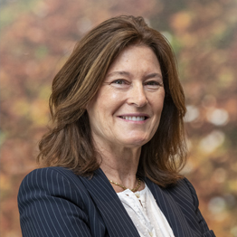 Fernanda De Parias<br />(COM'91)