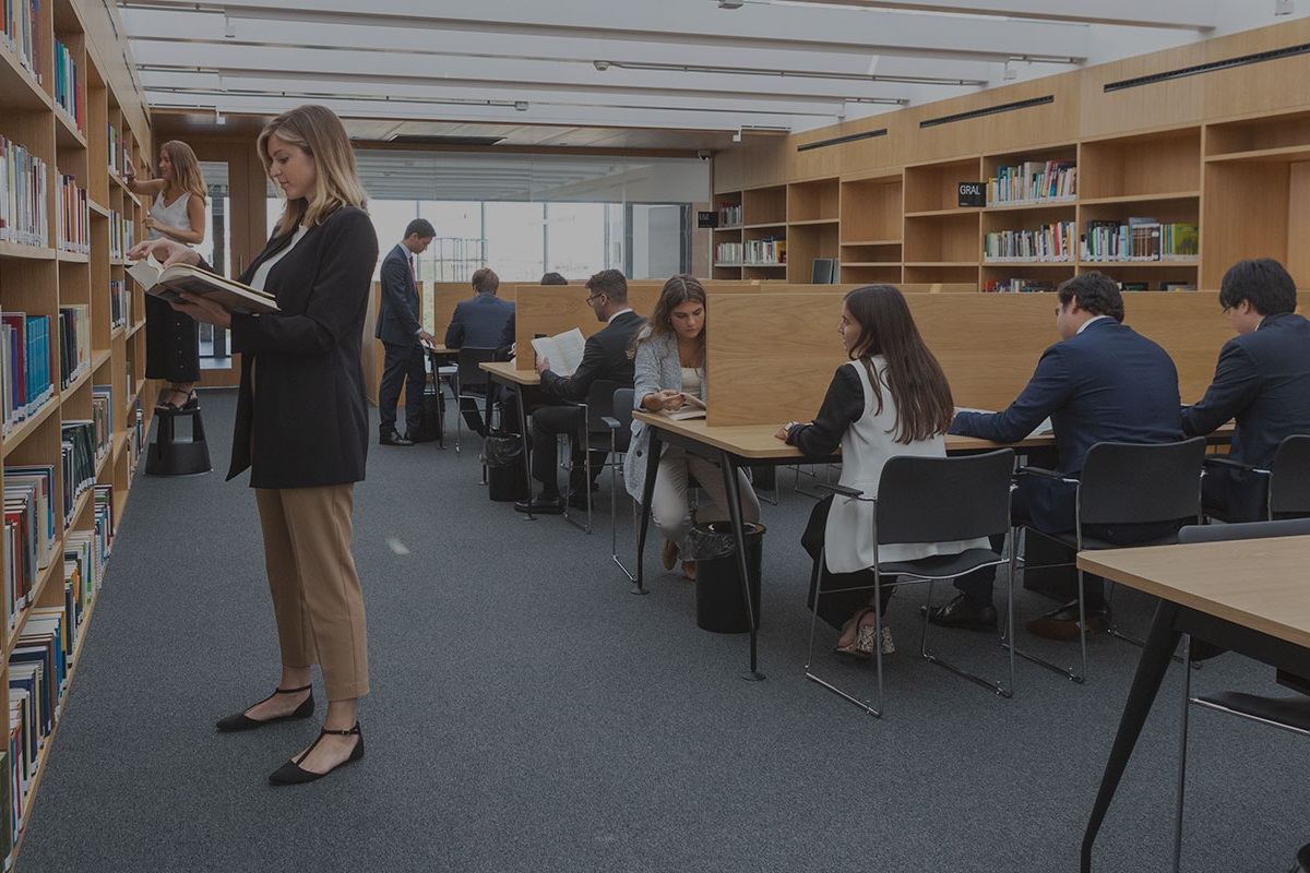 Biblioteca del Campus de Madrid