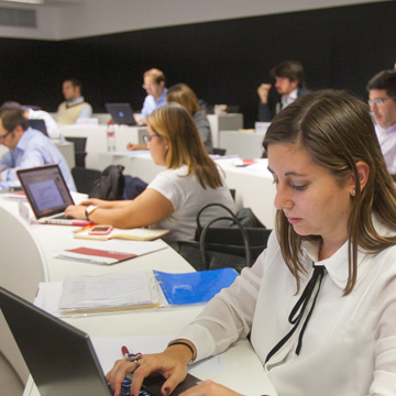 Grado en Periodismo + Itinerario en Comunicación Institucional