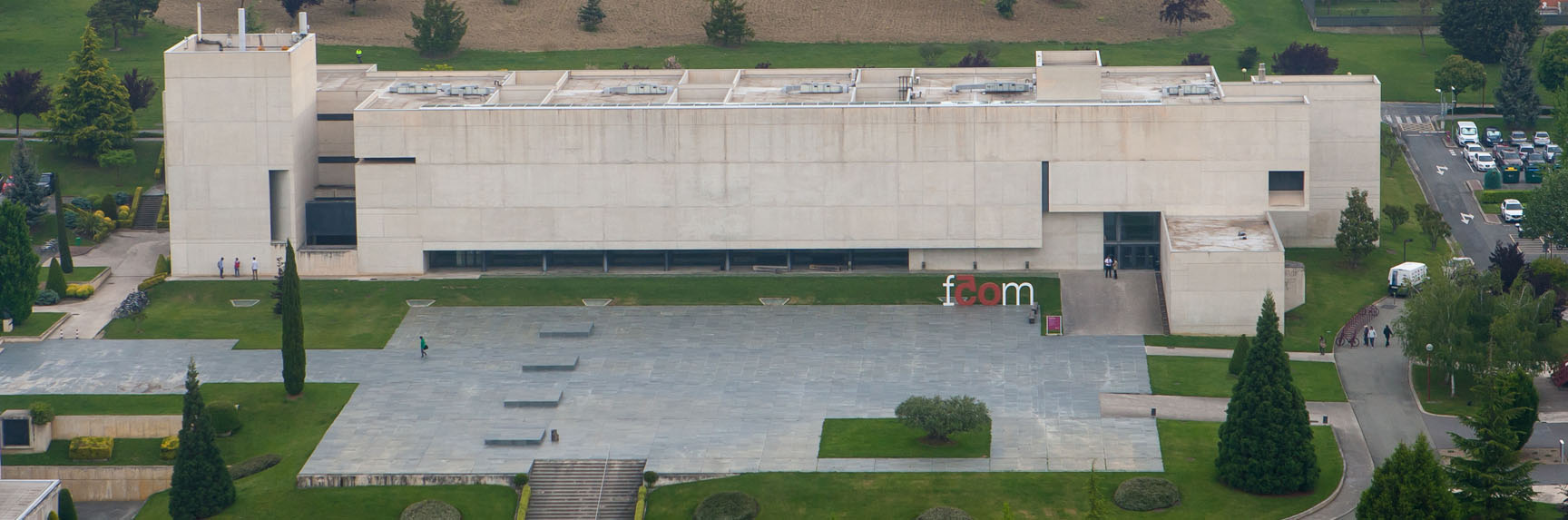 Fachada de la Facultad de Comunicación