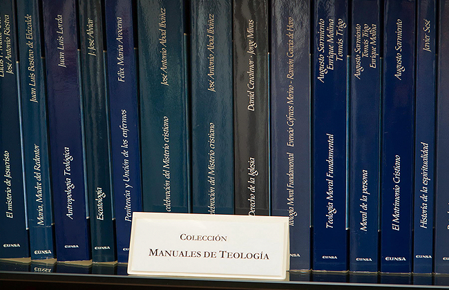 Colección de Manuales de Teología