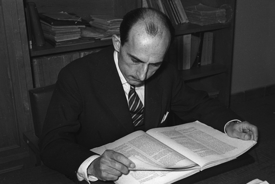 Ismael Sánchez Bella