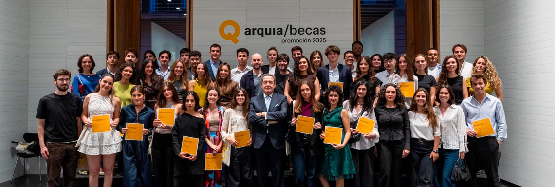 Las pamplonesas Lucía Ruiz y Belén Recarte, premiadas con la beca de la Fundación Arquia