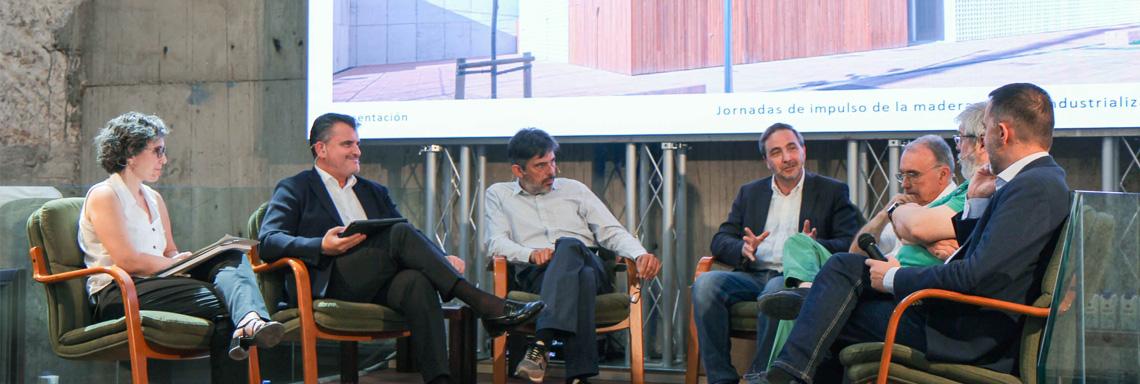 El director de la Cátedra Madera Onesta, José Manuel Cabrero, interviene en las Jornadas MIVAU 2024