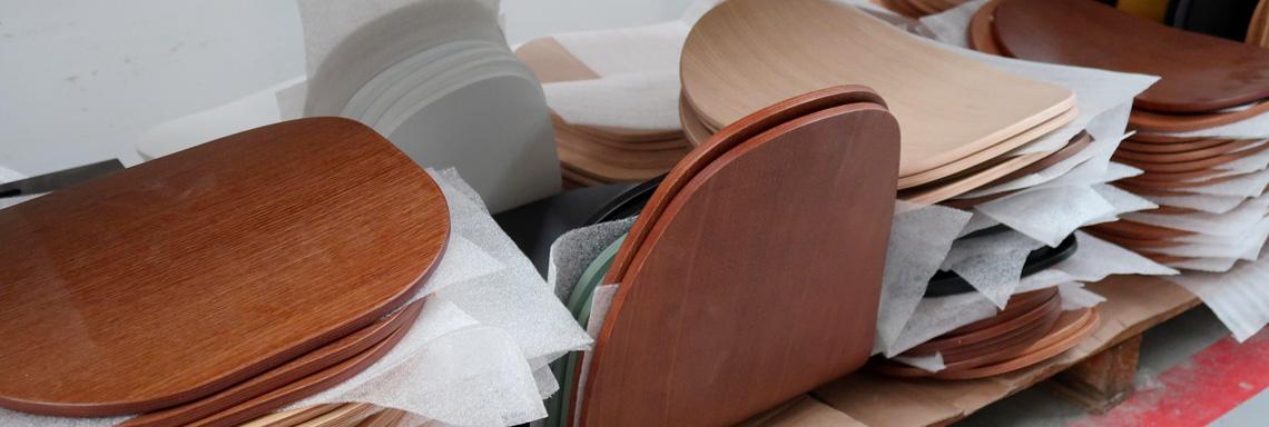 Los estudiantes de 3º de la Mención de Producto del Grado en Diseño visitan empresas del sector mobiliario