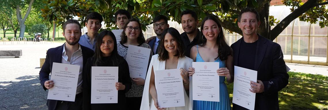 La XXIII promoción del Máster en Teoría y Diseño Arquitectónico se gradúa