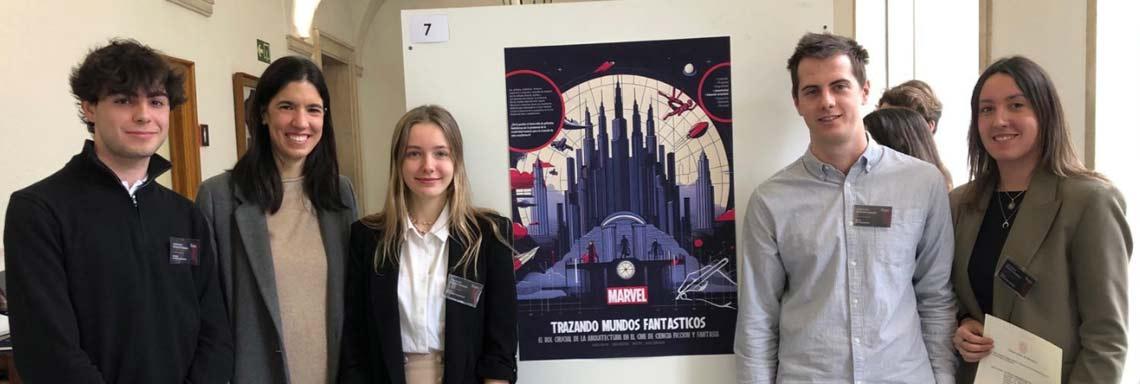 Estudiantes de 3º de Arquitectura analizan el Universo Marvel en Forun