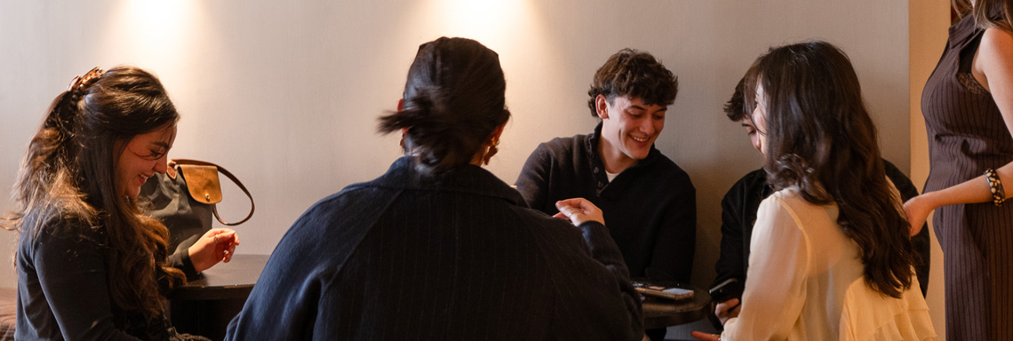 Fourth-year design students design their business horizons with various visits to companies in the
industry.