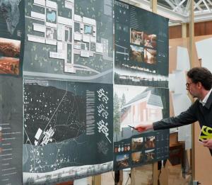 Los estudiantes de 5º de Arquitectura presentan sus propuestas para un centro multifuncional para la tercera edad en La Palma