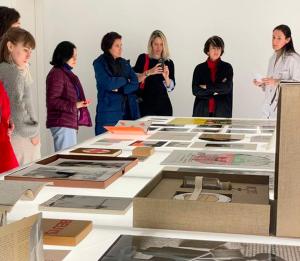 Visita de las alumnas del Máster en Estudios de Comisariado a Santander