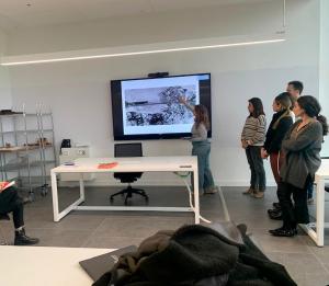 Los alumnos del MDGAE aprenden sobre sostenibilidad en un taller internacional con Francesca Galeazzi