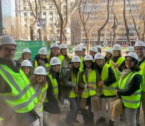 Los estudiantes del MDGAE visitan una obra de un edificio patrimonial en Madrid