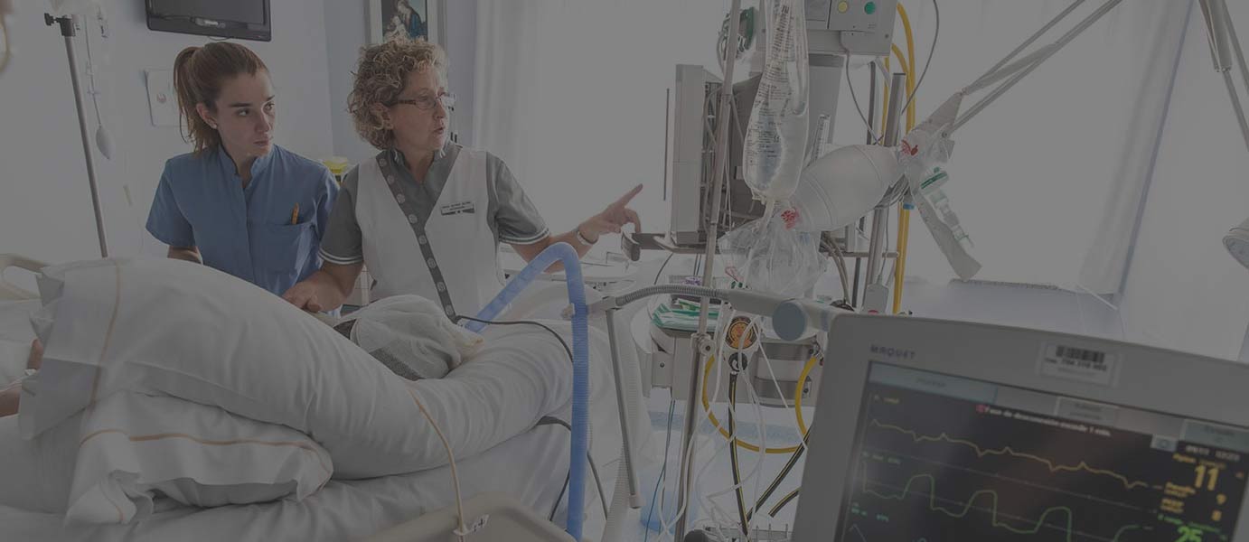 Máster Universitario en Práctica Avanzada de Enfermería en Oncología Máster Universitario en Práctica Avanzada de Enfermería en Oncología