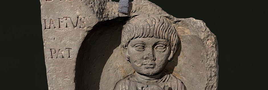 Épitaphe de la fille de Laetus (117-138 p.C.)