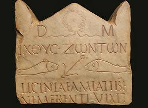 Stele con simboli cristiani (III s. d.C.)